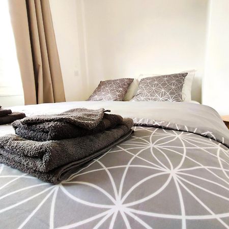 Appartement Climatise Parking Gratuit Surveille Avignon Eksteriør billede